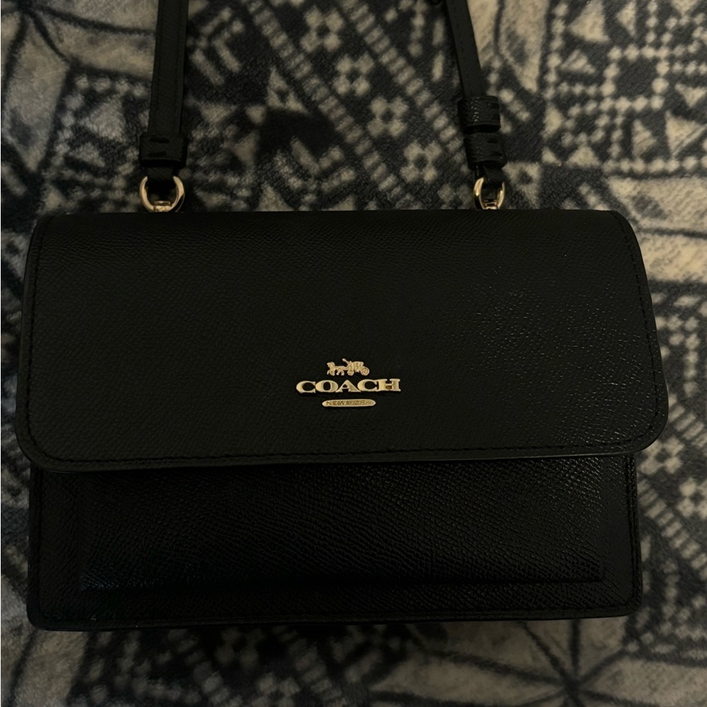 black coach crossbody bag